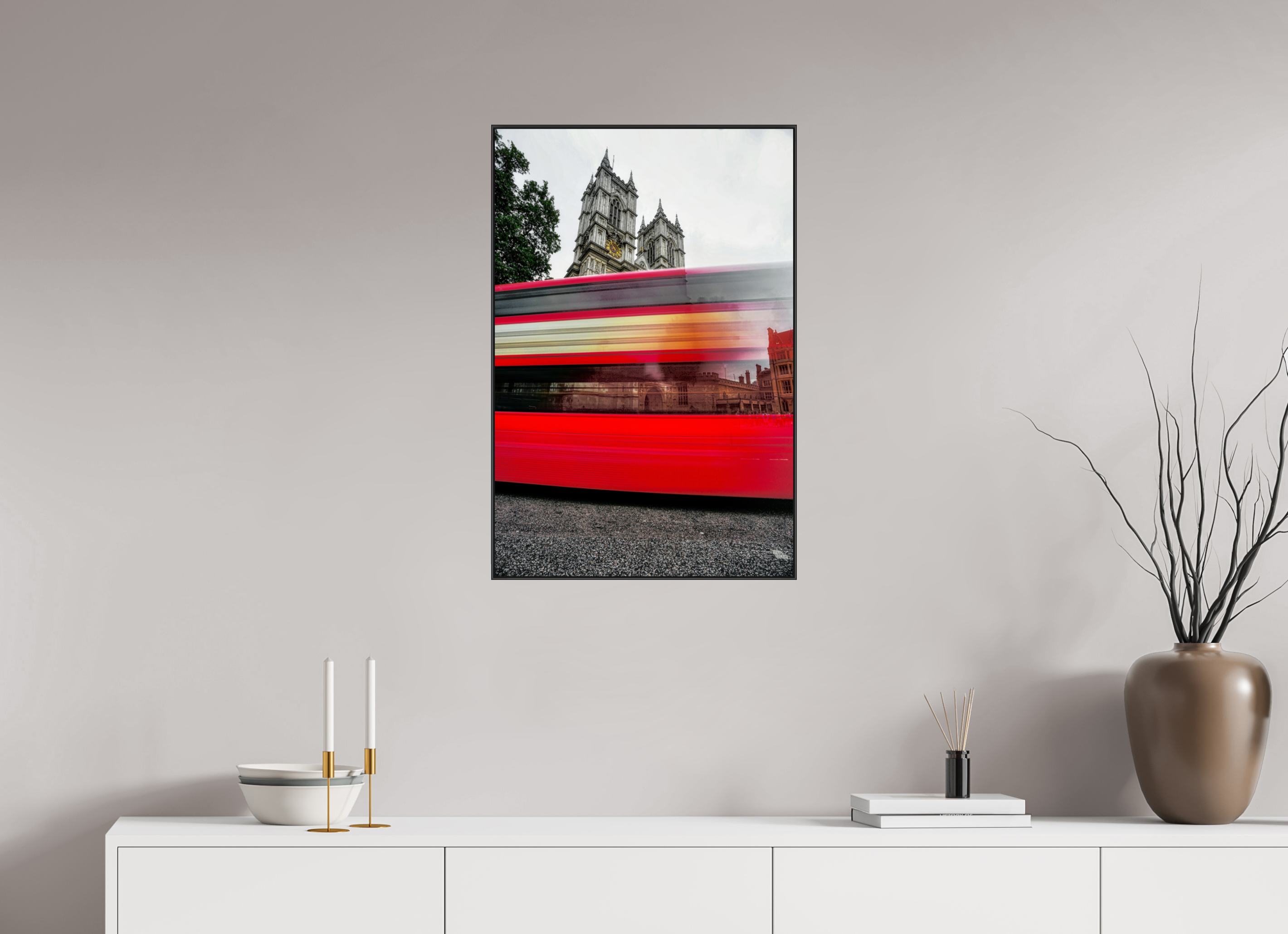 20 x 30″, Famed Aluminum (Black) The Red Bus