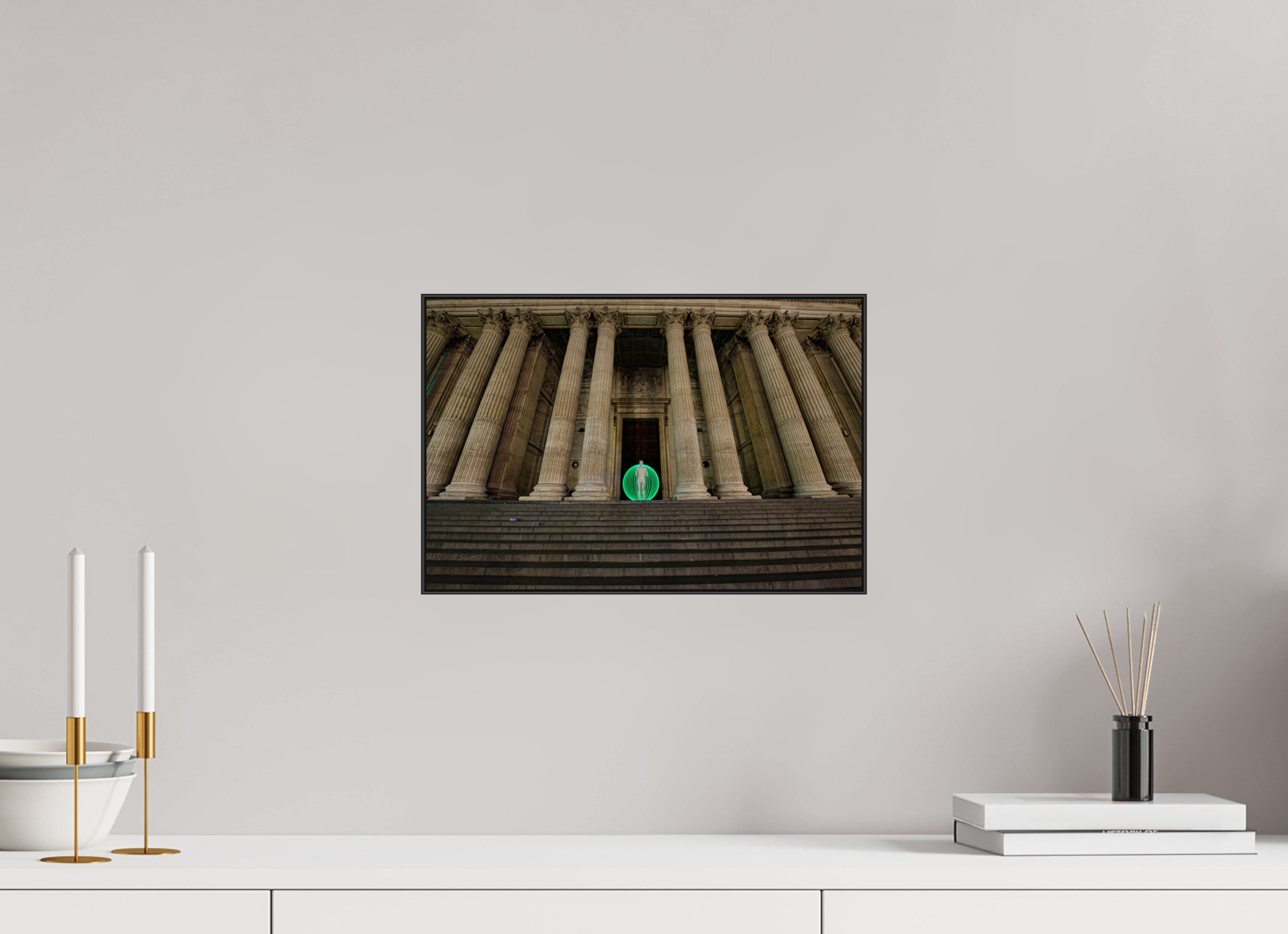 15 x 10″, Photo Print Aluminum (Black) Green Orb in London